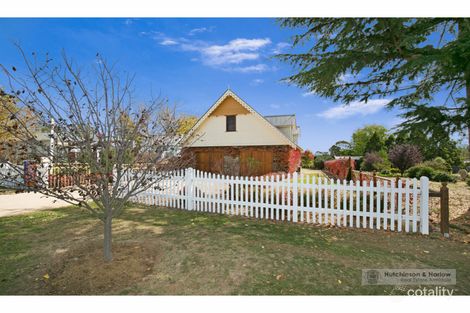 Property photo of 2 Everett Street Uralla NSW 2358