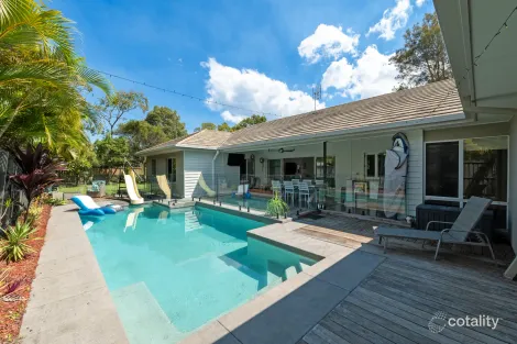 Property photo of 7 Columba Place Pelican Waters QLD 4551