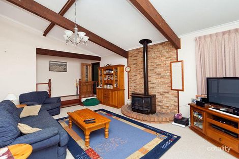 Property photo of 2 McKenna Street Wanniassa ACT 2903