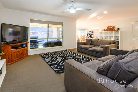 Property photo of 10 Chancellor Circuit Meadowbrook QLD 4131