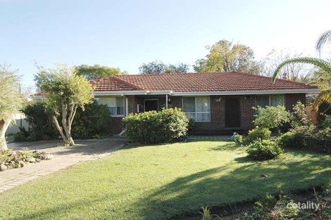 18 Sussex Rd, Forrestfield, WA 6058