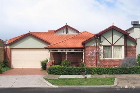 33 Oakley Dr, Avondale Heights, VIC 3034