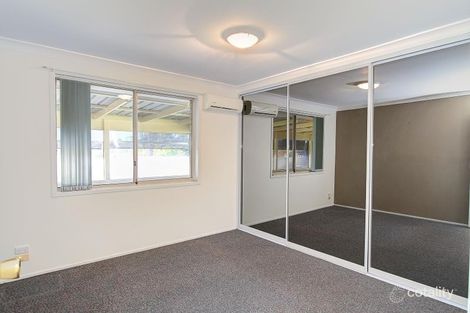 Property photo of 15 Holman Place St Helens Park NSW 2560
