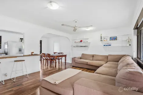 Property photo of 3 Cutana Court Ashmore QLD 4214