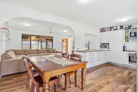 Property photo of 3 Cutana Court Ashmore QLD 4214