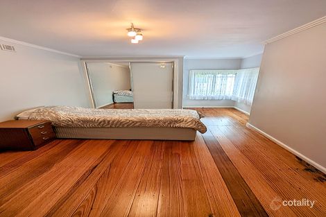 Property photo of 2 Tyree Avenue Springvale VIC 3171