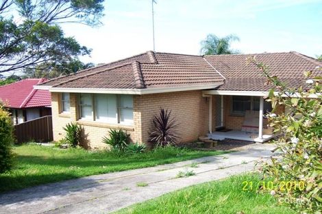 Property photo of 44 Bottlebrush Avenue Bradbury NSW 2560