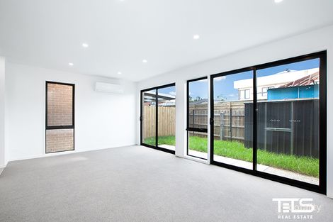 Property photo of 17 Teague Crescent Braybrook VIC 3019