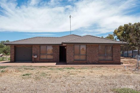 70 Hall Rd, Redbanks, SA 5502