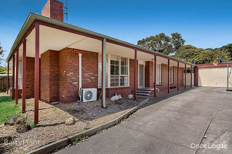 Property photo of 1 St Boswells Avenue Berwick VIC 3806