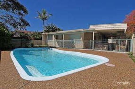 9 Natuna Ave, Budgewoi, NSW 2262