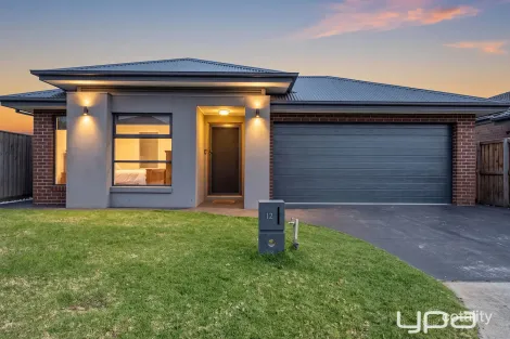 Property photo of 12 Pinnacle Point Road Bacchus Marsh VIC 3340