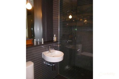 Property photo of 712/7 Yarra Street South Yarra VIC 3141