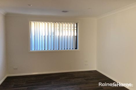 Property photo of 12 Holman Way Orange NSW 2800