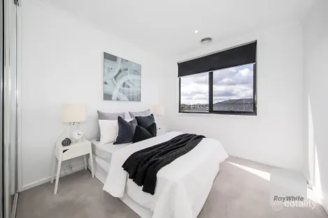 Property photo of 59 Wireless Drive Aintree VIC 3336