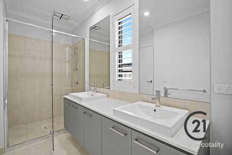 Property photo of 36 Swindale Way Clyde North VIC 3978