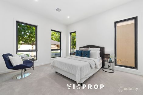 Property photo of 1B Oak Street Surrey Hills VIC 3127