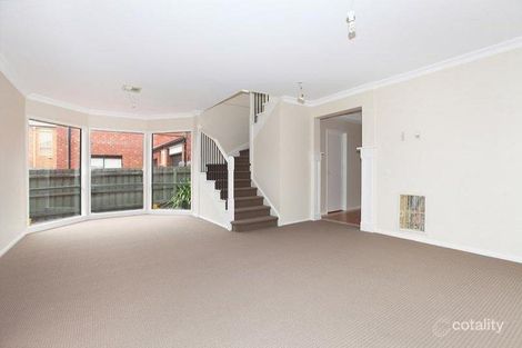 Property photo of 21 Mensa Court Roxburgh Park VIC 3064