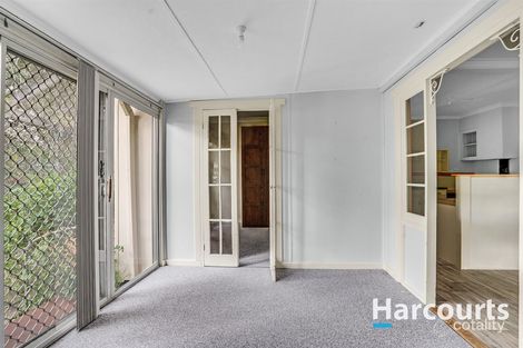 Property photo of 11 Wyeree Road Mandurah WA 6210