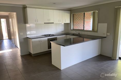 Property photo of 13 Cindy Court Berwick VIC 3806