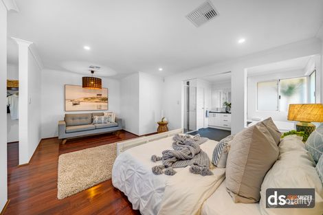 Property photo of 17 Toledo Drive Hocking WA 6065