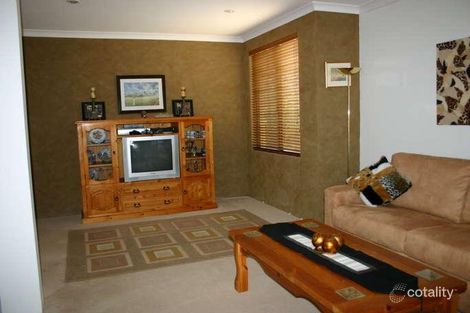 Property photo of 63 Meadowbrook Promenade Currambine WA 6028