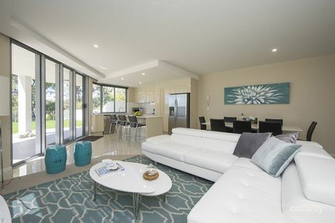 Property photo of 204/10 Wyndham Avenue Boyne Island QLD 4680