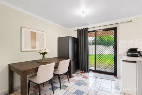 Property photo of 1 Bartley Place Springvale South VIC 3172