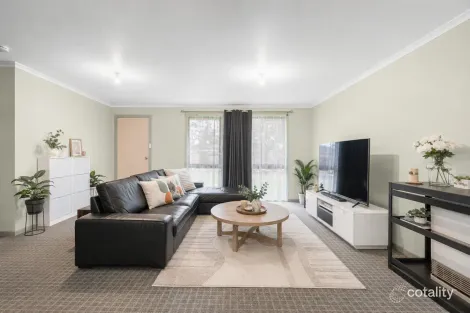 Property photo of 1 Bartley Place Springvale South VIC 3172