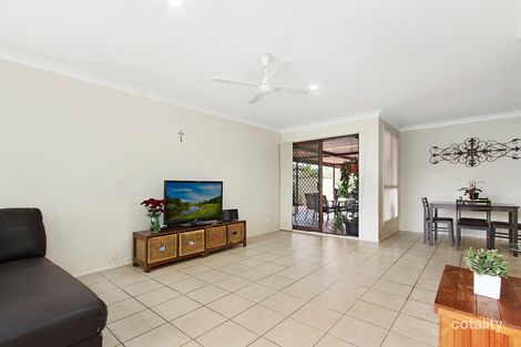 Property photo of 32 Saxonvale Crescent Edensor Park NSW 2176