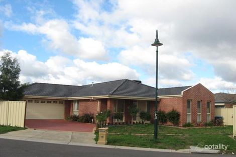 5 Lauder Ct, Gowanbrae, VIC 3043