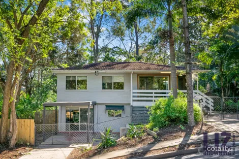Property photo of 3 Fawkner Street Chapel Hill QLD 4069