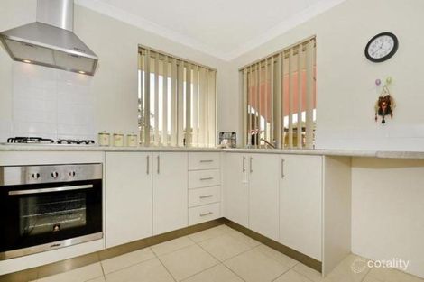 Property photo of 10/10 Delamere Way Camillo WA 6111