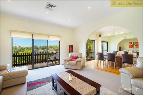 Property photo of 42 Kyle Parade Kyle Bay NSW 2221