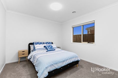 Property photo of 31 Arrowgrass Drive Point Cook VIC 3030