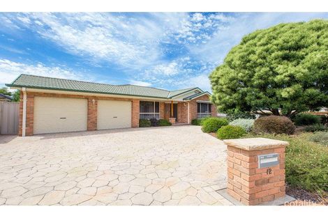 12 Cooper Cl, Glenroy, NSW 2640