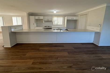 Property photo of 1 Tipperary Drive Ashtonfield NSW 2323