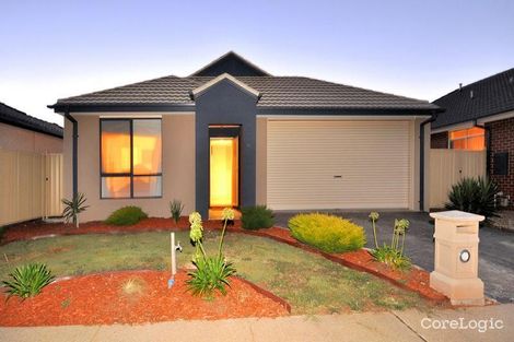 Property photo of 11 Cranwell Square Caroline Springs VIC 3023