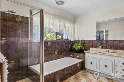 Property photo of 675 Whitelaws Track Buffalo VIC 3958