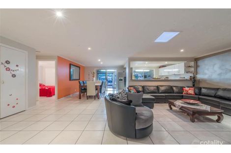 Property photo of 2/20 Possum Crescent Coombabah QLD 4216