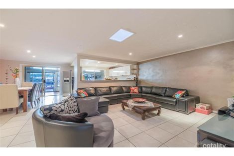 Property photo of 2/20 Possum Crescent Coombabah QLD 4216