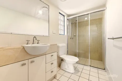 Property photo of 11/11 Grosvenor Road Indooroopilly QLD 4068