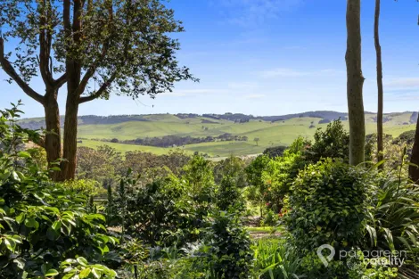 Property photo of 675 Whitelaws Track Buffalo VIC 3958