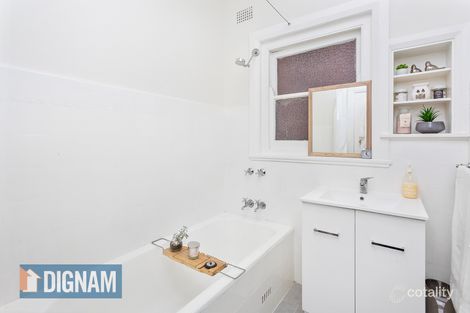 Property photo of 24 Figtree Crescent Figtree NSW 2525