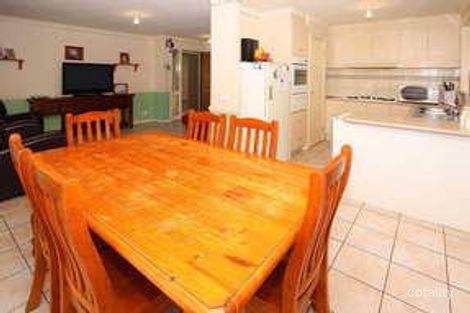 Property photo of 42 McNicholl Way Delahey VIC 3037