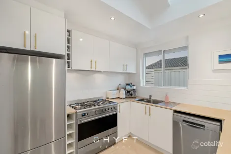 Property photo of 9 Island Place Heathridge WA 6027