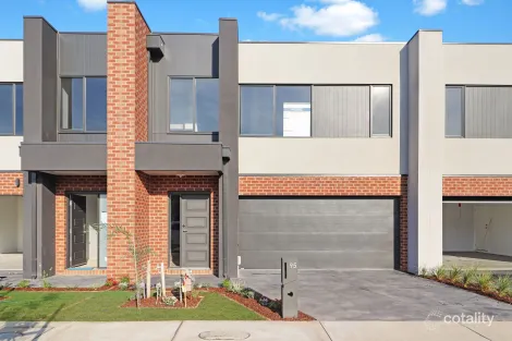 Property photo of 95 Picnic Avenue Clyde North VIC 3978