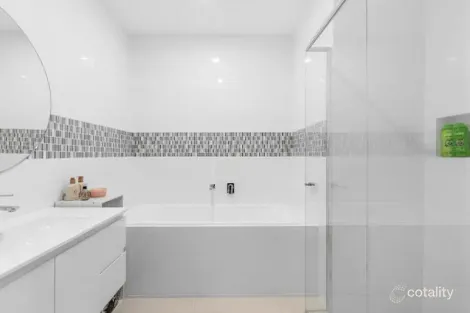 Property photo of 15 Banjo Street Albion Park NSW 2527