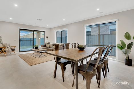 Property photo of 58 Rhyolite Drive Craigieburn VIC 3064
