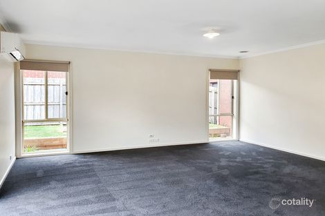 Property photo of 3 Emile Place Grovedale VIC 3216